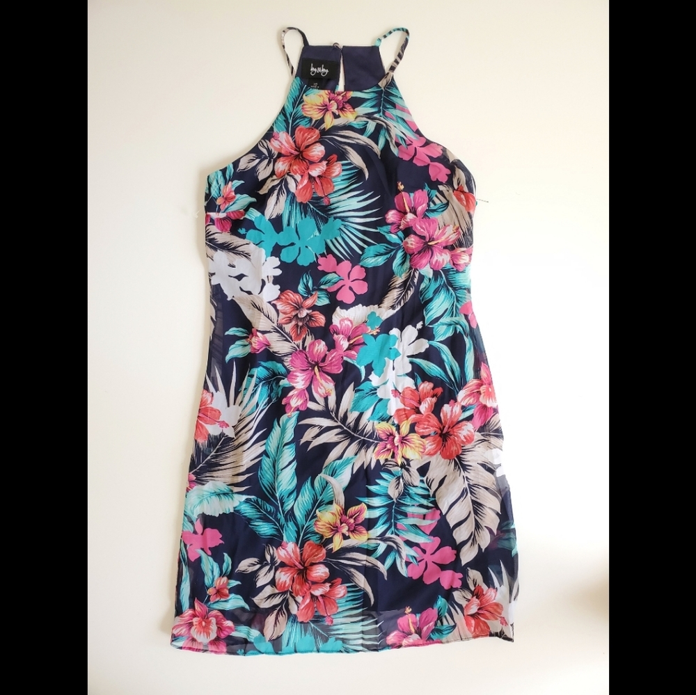 🆕️ Summer Floral Dress